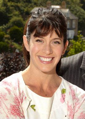 Doc martin louisa dies - Morgan Cormack. Published: Sunday, 25 December 2022 at 10:35 pm. Save. Doc Martin is coming to an end with one final episode. The Christmas 2022 special marks the final time viewers will see the ... 